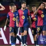 لاعبو برشلونة في لحظة تأمل بعد خسارة الكلاسيكو.