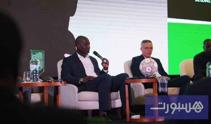 المدرب محمد وهبي يتحدث في المؤتمر الاستراتيجي للكونفدرالية الإفريقية لكرة القدم