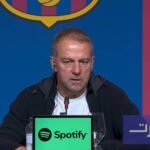 هانزي فليك مدرب برشلونة يقود فريقه لتحقيق انتصار مهم في الدوري الإسباني.