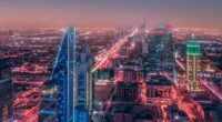 منظومة دفاع جوي سعودية تتصدى لصاروخ باليستي فوق سماء الرياض