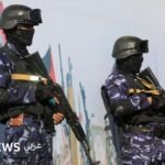 جنود حوثيون يشاركون في تظاهرة مناهضة للسعودية في صنعاء، اليمن.