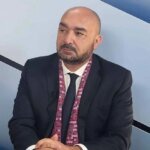 Moncef Belkhayat, fondateur et président de H&S Invest Holding, souriant et confiant, illustrant la nouvelle acquisition stratégique de Primor au Maroc.