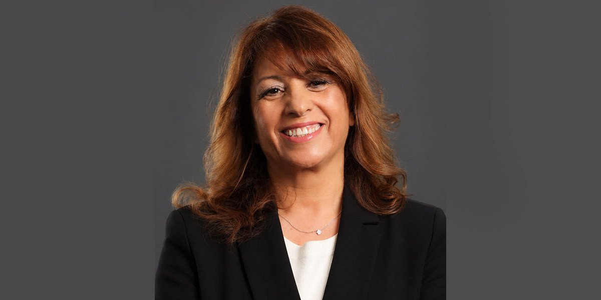 Rachida Saadi : “Ce qui m’intéresse, c’est d’accompagner les personnes qui débutent dans le métier” 1 Rachida Saadi, productrice et réalisatrice marocaine, s'exprimant avec passion sur l'évolution du cinéma d'auteur et l'importance du mentorat pour les jeunes talents.